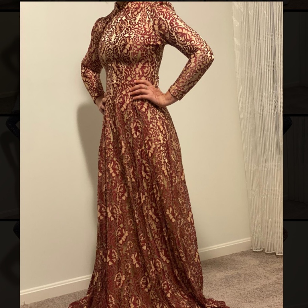 long sleeve maxi tan/red dress